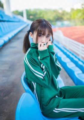 三个哥哥撞飞后我走上人生巅峰_4K日韩电影在线