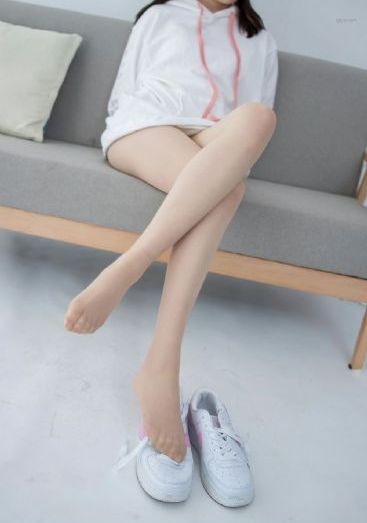 阁楼里的情人无删减版_午夜激情福利视频